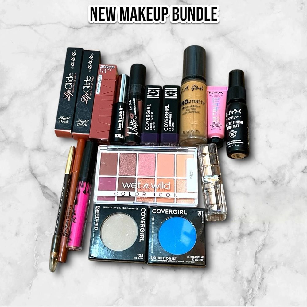 New Assorted 17pc Makeup Beauty Bundle Wholesale Lot